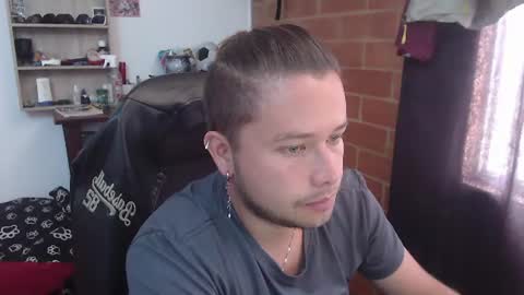 Snapshot of johanleonsweetboy chatting on 06/16/26, 05:59 JOHAN independient model online show from 06/16/26, 05:59