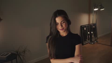 Snapshot of joheredia chatting on 12/22/24, 11:52 Jo online show from 12/22/24, 11:52