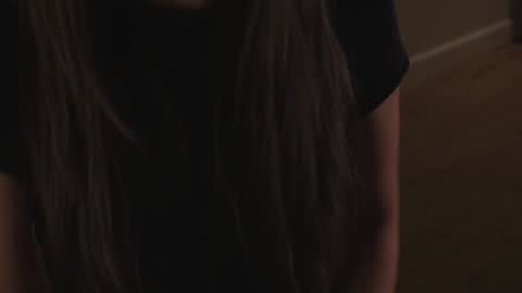 Snapshot of joheredia chatting on 12/23/24, 02:56 Jo online show from 12/23/24, 02:56