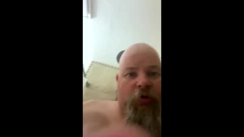 Snapshot of john40a chatting on 01/30/25, 02:16 John online show from 01/30/25, 02:16