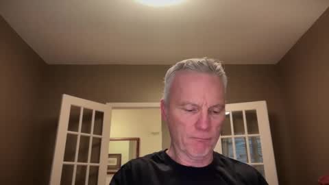 Snapshot of john555_555 chatting on 10/20/25, 12:38 JackJack online show from 10/20/25, 12:38