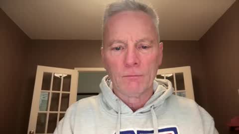 Snapshot of john555_555 chatting on 10/28/25, 01:14 JackJack online show from 10/28/25, 01:14