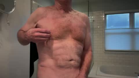 Snapshot of john555_555 chatting on 10/29/25, 12:40 JackJack online show from 10/29/25, 12:40