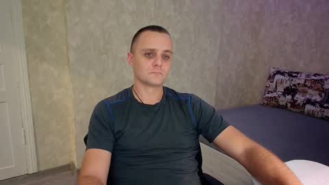 Snapshot of john_3019 chatting on 11/03/25, 08:10 John online show from 11/03/25, 08:10