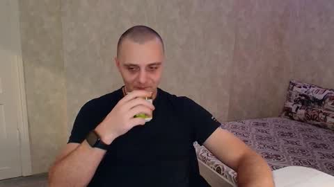 Snapshot of john_3019 chatting on 01/07/26, 10:18 John online show from 01/07/26, 10:18