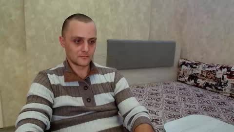 Snapshot of john_3019 chatting on 01/31/26, 09:35 John online show from 01/31/26, 09:35