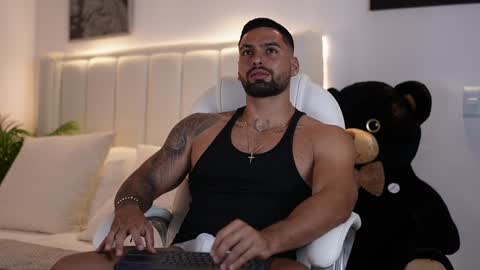 john online show from 12/06/24, 11:36