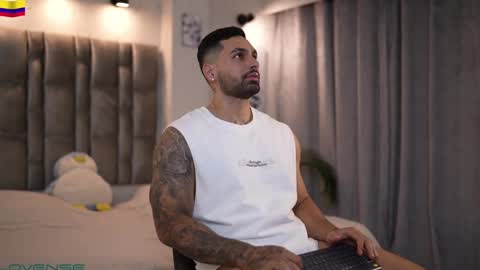 john online show from 09/16/25, 10:11