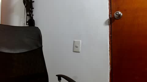 john_ssnow29 online show from 12/16/24, 09:20