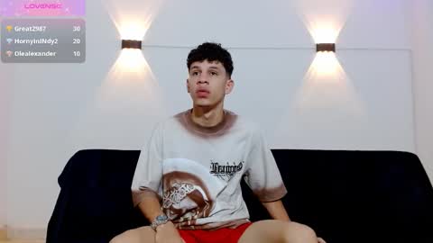 john_ssnow29 online show from 09/15/25, 11:54