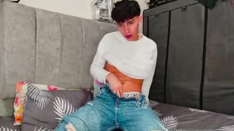 John Vichenso online show from 12/10/24, 08:38