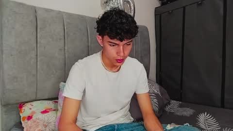 John Vichenso online show from 12/15/24, 09:53