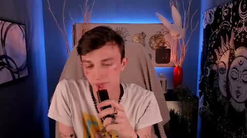 John online show from 02/17/25, 08:47