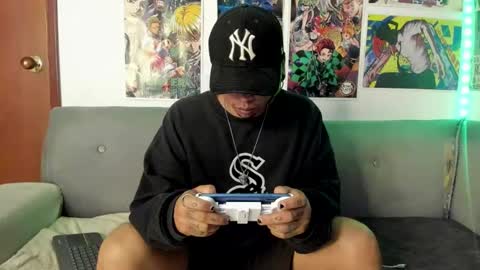 John carrie    Independent  Help me reach my goal 100 likes and 10000 followers  online show from 01/29/25, 10:05