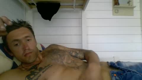 johngiaver3 online show from 05/01/26, 10:31