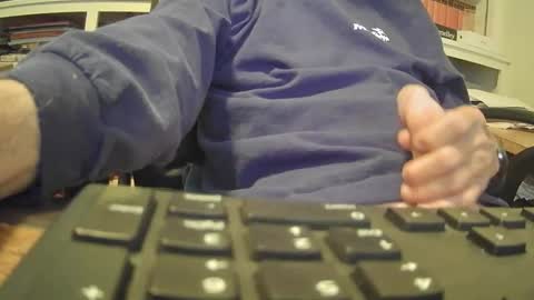 Snapshot of johngp777 chatting on 10/28/25, 11:29 johngp777 online show from 10/28/25, 11:29