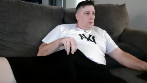 Snapshot of johninvegas chatting on 03/15/26, 09:54 johninvegas online show from 03/15/26, 09:54