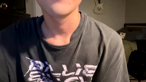 Snapshot of johnj188 chatting on 10/26/25, 06:19 johnj188 online show from 10/26/25, 06:19