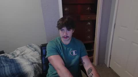 Snapshot of johnlights0 chatting on 11/20/25, 08:41 John Lights online show from 11/20/25, 08:41