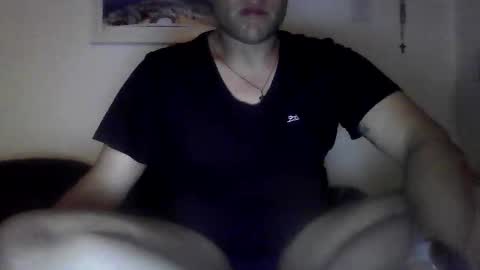 Snapshot of johnmayfair chatting on 05/09/26, 11:43 John online show from 05/09/26, 11:43