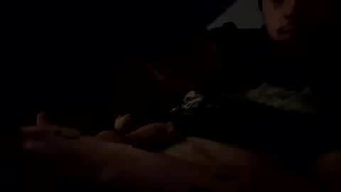 johnny981047 online show from 04/13/26, 01:22