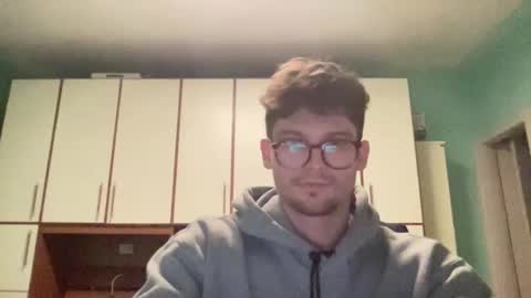 Snapshot of johnny__wood chatting on 01/06/25, 04:34 Johnny online show from 01/06/25, 04:34