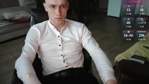 Johnny online show from 05/05/26, 04:04