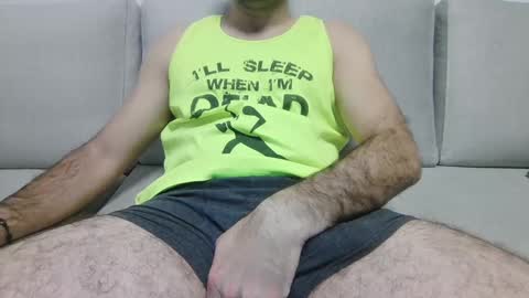 Snapshot of johnny_yaa chatting on 01/01/25, 11:07 johnny_yaa online show from 01/01/25, 11:07