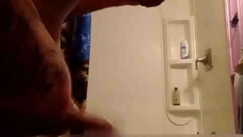 Snapshot of johnnyct36 chatting on 01/18/26, 01:20 johnnyct36 online show from 01/18/26, 01:20