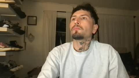 Snapshot of johnnydeep66 chatting on 12/23/24, 06:22 JohnnyDeep66 online show from 12/23/24, 06:22