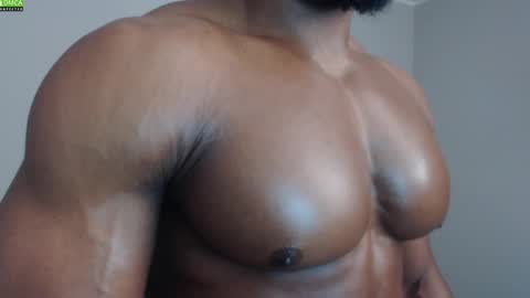 Snapshot of johnnydolce50 chatting on 01/08/25, 08:50 MASTER OF SUBS BETA SLAVES online show from 01/08/25, 08:50