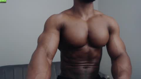 Snapshot of johnnydolce50 chatting on 02/19/25, 11:57 MASTER OF SUBS BETA SLAVES online show from 02/19/25, 11:57