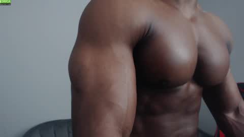 Snapshot of johnnydolce50 chatting on 03/06/25, 12:21 MASTER OF SUBS BETA SLAVES online show from 03/06/25, 12:21