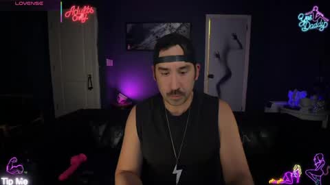 Snapshot of johnnyfromspace chatting on 04/04/26, 06:44 Johnny from Space online show from 04/04/26, 06:44