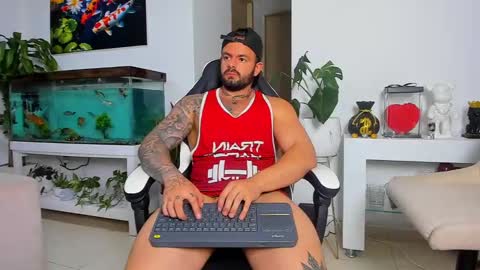 JOHNNY online show from 10/04/25, 02:09