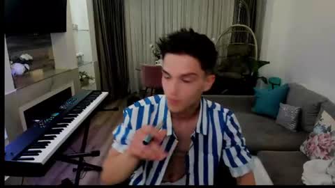 Johnny k. online show from 06/18/26, 07:40