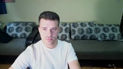 Johnny online show from 09/17/25, 09:44