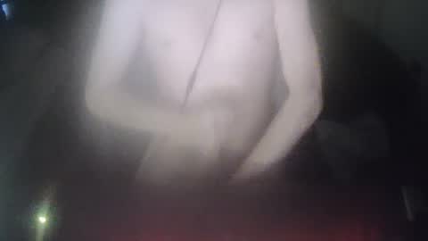 Snapshot of johnot1998 chatting on 05/09/26, 04:39 johnot1998 online show from 05/09/26, 04:39