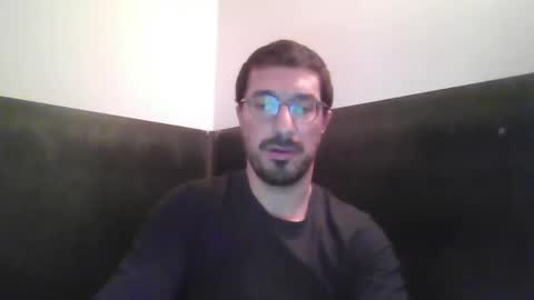 Snapshot of johnparis7575 chatting on 01/07/26, 10:45 Johnfrench online show from 01/07/26, 10:45