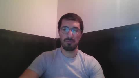 Snapshot of johnparis7575 chatting on 01/11/26, 08:14 Johnfrench online show from 01/11/26, 08:14