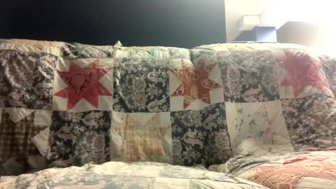 Snapshot of johnrmango chatting on 12/08/24, 09:41 JohnR89 online show from 12/08/24, 09:41