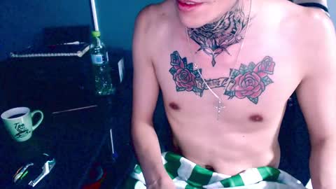 Snapshot of johnsonisaac94_ chatting on 12/19/24, 07:18 johnsonisaac94 online show from 12/19/24, 07:18