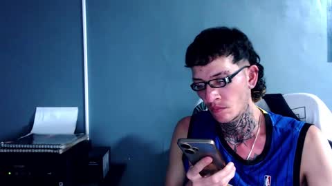 Snapshot of johnsonisaac94_ chatting on 12/24/24, 07:06 johnsonisaac94 online show from 12/24/24, 07:06