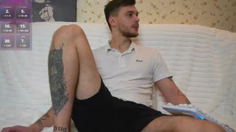 Snapshot of johnstoneisland chatting on 01/07/26, 07:55 John online show from 01/07/26, 07:55