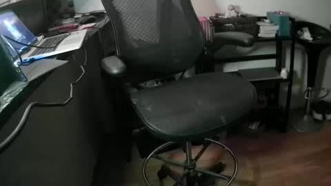 johntylerr833 online show from 05/02/26, 05:34