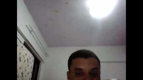Snapshot of johnziin chatting on 02/15/25, 11:25 johnziin online show from 02/15/25, 11:25