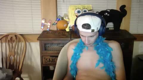 Snapshot of johstondude chatting on 11/18/25, 02:28 Johston online show from 11/18/25, 02:28