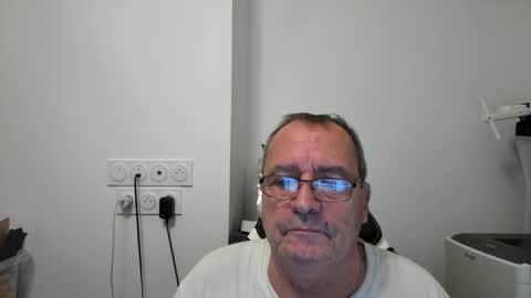 Snapshot of jojo04800 chatting on 12/05/24, 11:07 jojo04800 online show from 12/05/24, 11:07