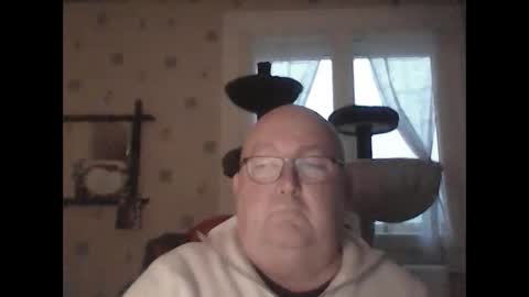 jojo60000529566 online show from 01/05/25, 04:16