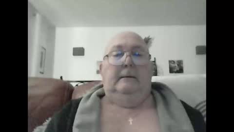 jojo60000529566 online show from 03/05/25, 07:06